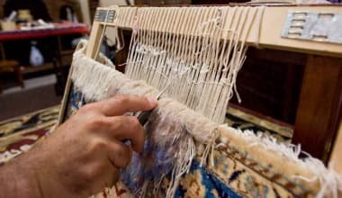 Carpet Stitching Border Services
