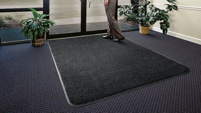 The Best Carpets For High-Traffic Areas & Busy Homes