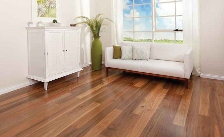 Classic Laminate Flooring in UAE